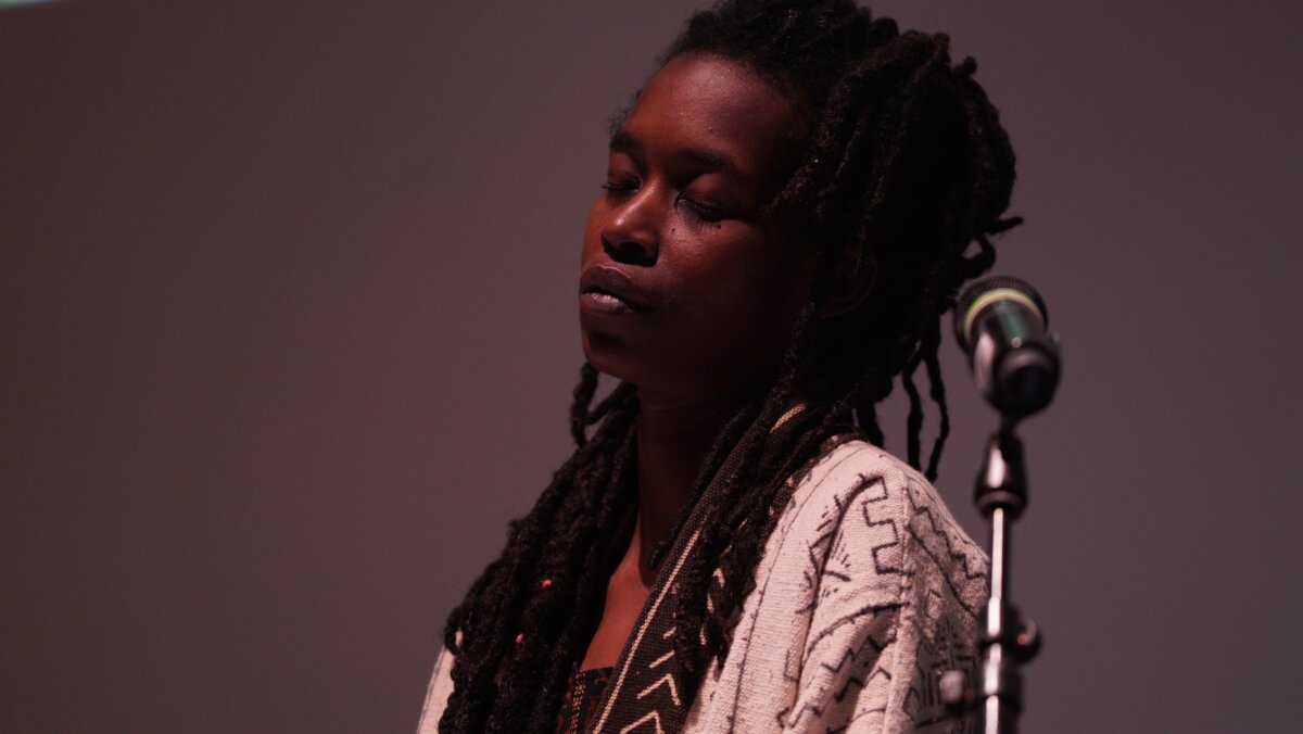 Moor Mother performing "Ritual Causality 003"