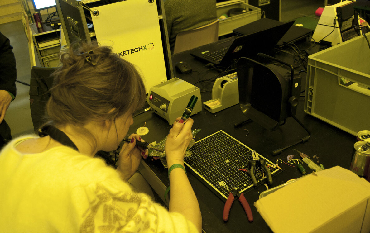 Art20 Hack20 Day20 Berlin2020 Afterglow2012222165254