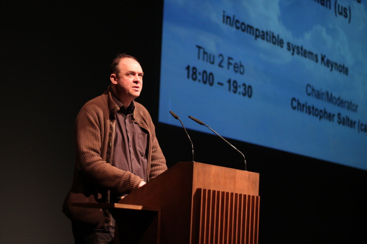 Keynote "Everything Is Not Connected" by Graham Harman
